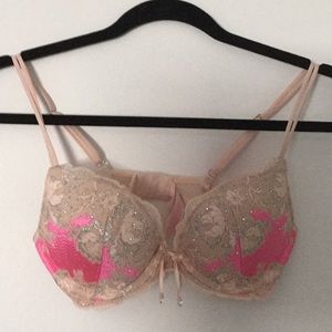 Victoria Secrets Bra